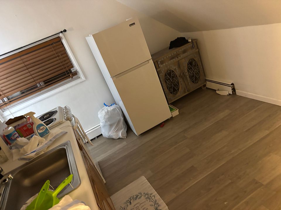 1st image of 361 Twin Ln S Floor 2