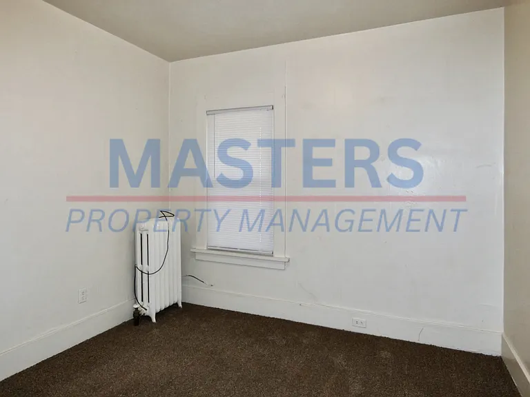 4113 N Lockwood Ave — Photo 18