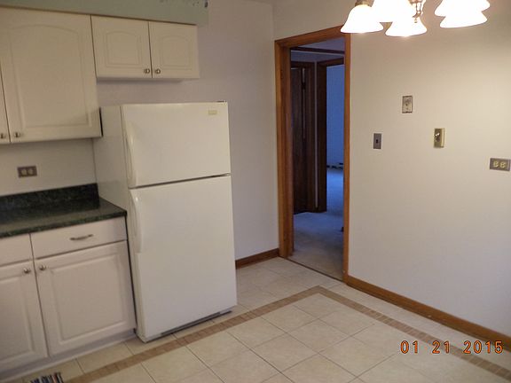 3rd image of 409 W Judd Street # Fl 1ST