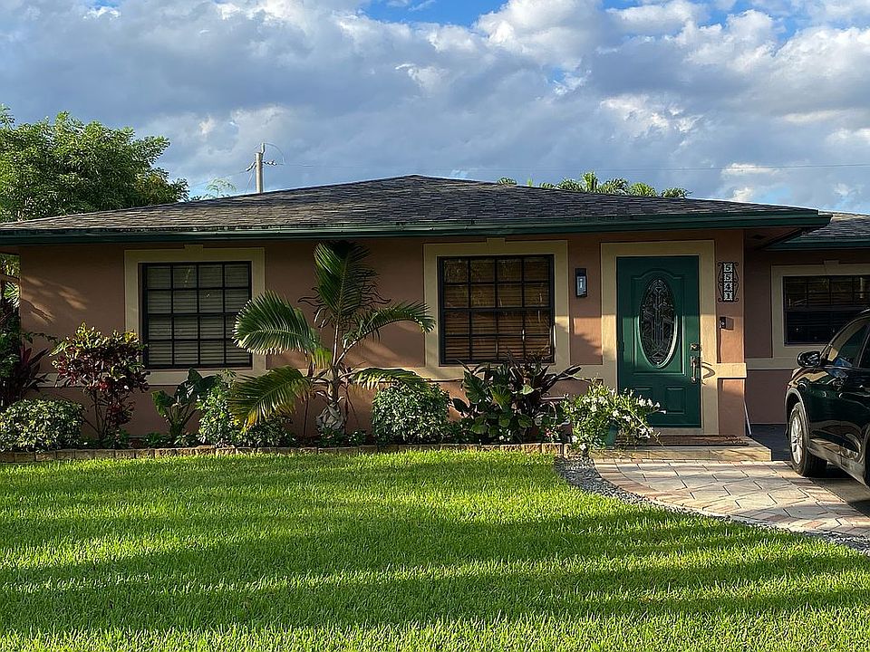 1st image of 5541 NW 76th Pl