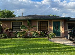 5541 NW 76th Pl, Pompano Beach, FL 33073