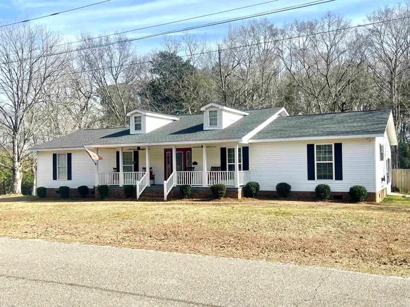 29052 North St, Red Level, AL 36474