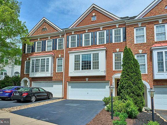2nd image of 6175 Toledo Pl