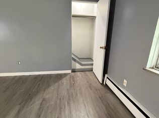 2301 W Lawrence Ave APT 3, Springfield, IL 62704