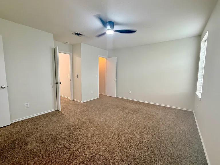 612 Fleming St — Photo 13