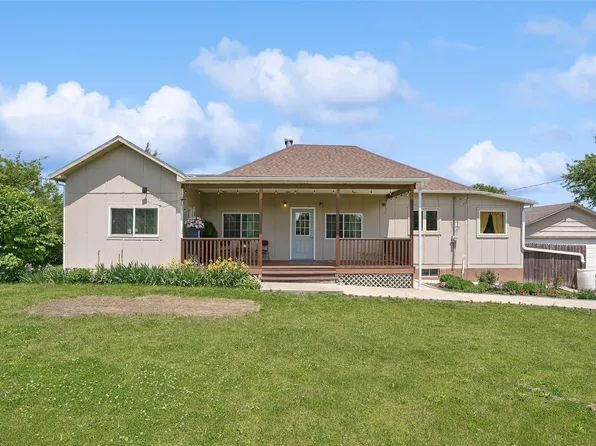 311 Albia Rd, Chariton, IA 50049