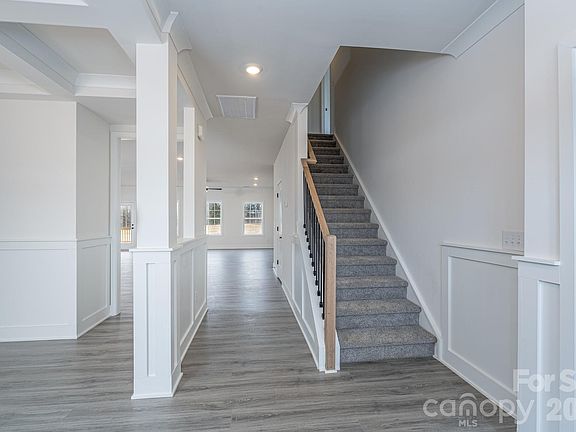 4th image of 1250 Gardenia Dr #13