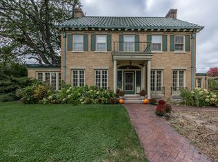 430 N Worth Ave, Elgin, IL 60123