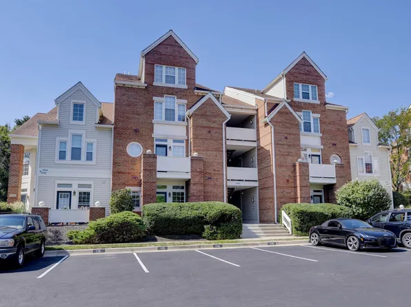 6944 Ellingham Cir Suite 104, Alexandria, VA 22315