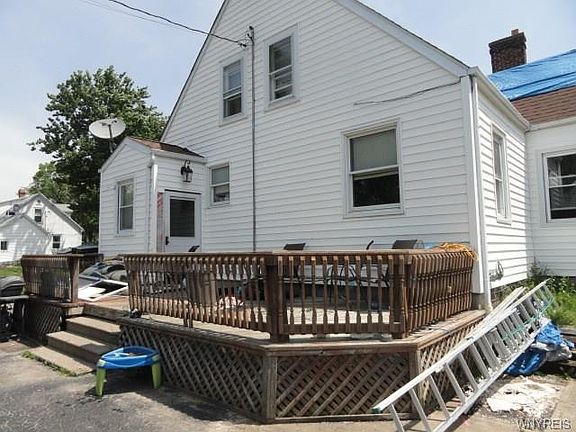 3rd image of 5784 Buffalo St