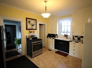91 1st St APT 1, Bangor, ME 04401
