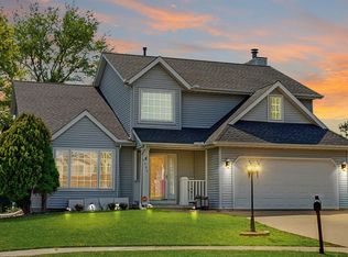 5507 N Deerfield Ct, Peoria, IL