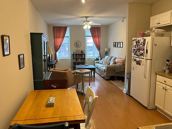 3rd image of 1537 S 9th St #1