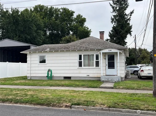 114 E 7th Street, Waitsburg, WA 99361