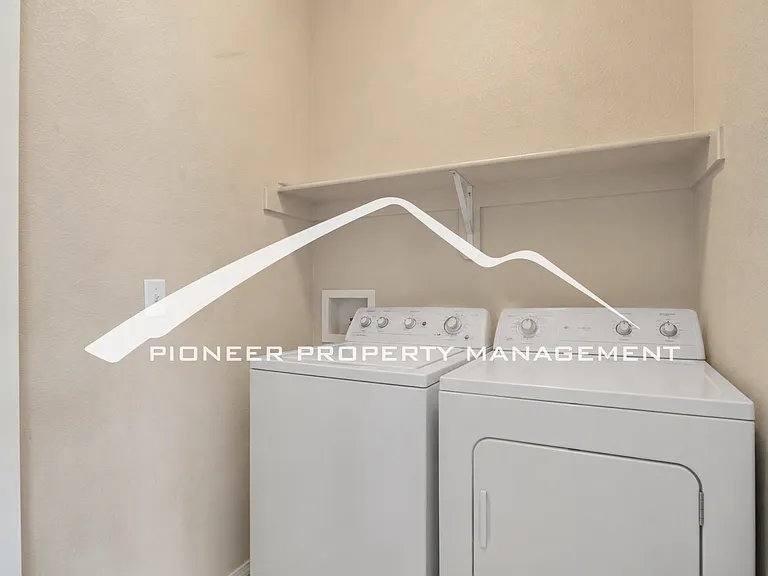 6247 Fowler Mill Point — Photo 19