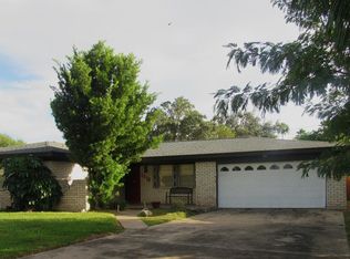 2320 S Whitehouse Cir, Harlingen, TX 78550