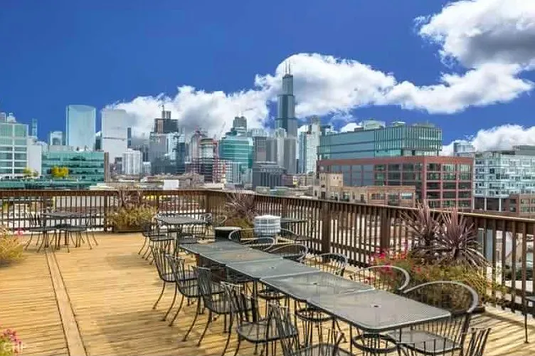 312 N May St #6I — Photo 16