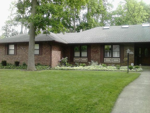 Left Front & Skylights 