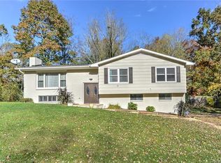 17 Rhododendron Pl, Asheville, NC 28805