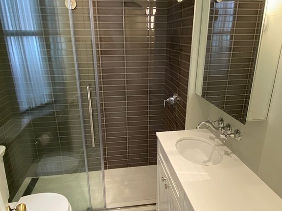 4th image of 82 W 12th St APT 1E