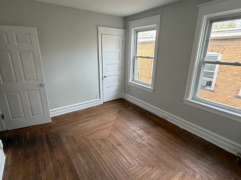 418 N 22nd St — Photo 15