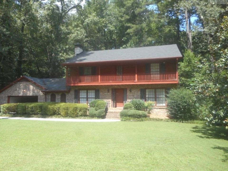 1st image of 2804 Woodland Park Dr