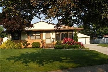 2nd image of 4050 Circlewood Dr