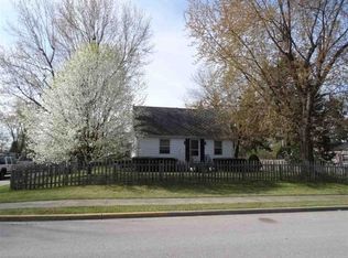 303 W La Salle Ave, Mishawaka, IN 46545