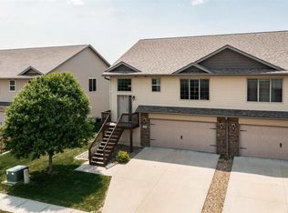 155 N Park Ridge Rd, North Liberty, IA 52317