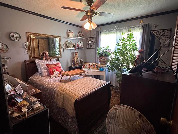 3rd image of 4337 Fork Shoals Rd