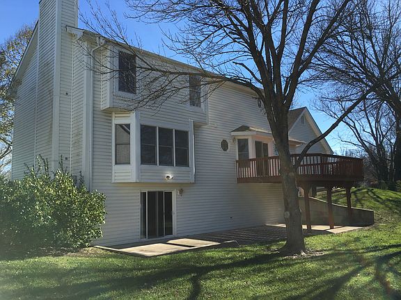 Rear deck & patio