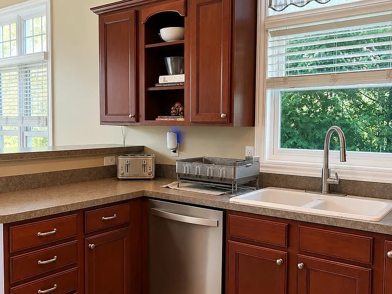 4504 W Michael Ln — Photo 10