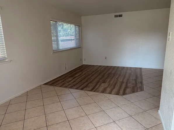 2409 Carta Ct Unit 2, Sacramento, CA 95825