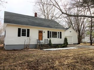 145 Lancaster Ave, Bangor, ME 04401