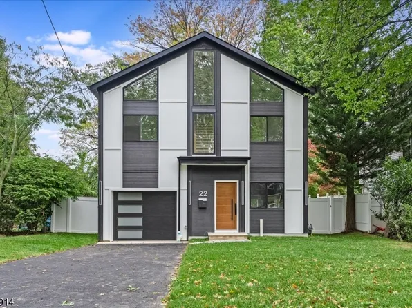 22 Locust Ave, Millburn Twp., NJ 07041