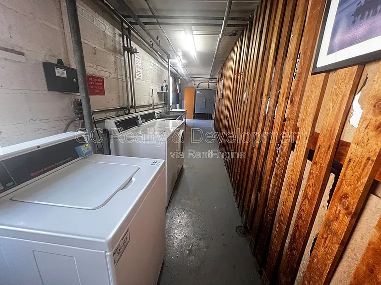 6160 N Damen Ave #414 — Photo 21
