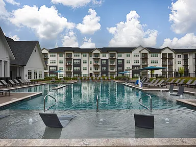 Gateway Village at Swan Creek — photo 4