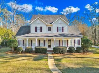 168 Vivian Ln, Wetumpka, AL 36093