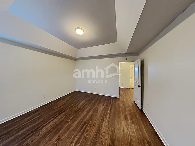 413 Village Way — Photo 15