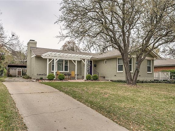 4th image of 3949 Weyburn Dr