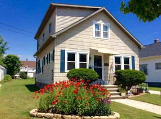 2208 12th St, Two Rivers, WI 54241