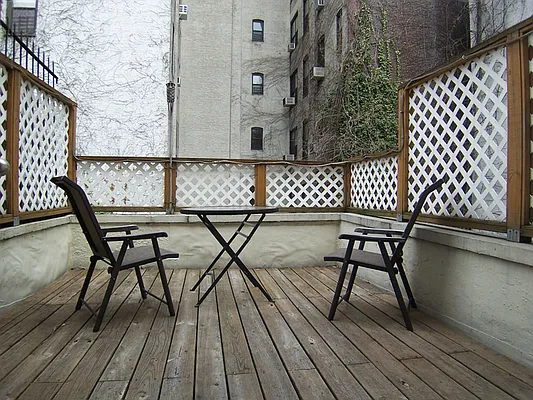 Rented by Sotheby's International Realty | media 5