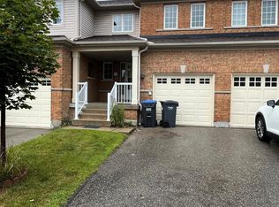 6035 Bidwell Trl #83, Mississauga, ON L5V 3E1