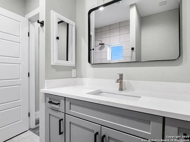 159 Davis Ct #102 — Photo 27