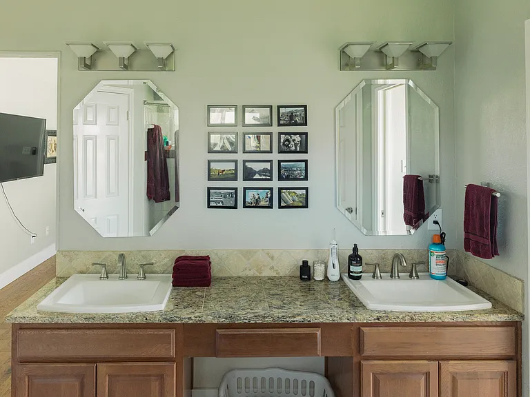 2413 Wood Chase Trl — Photo 21
