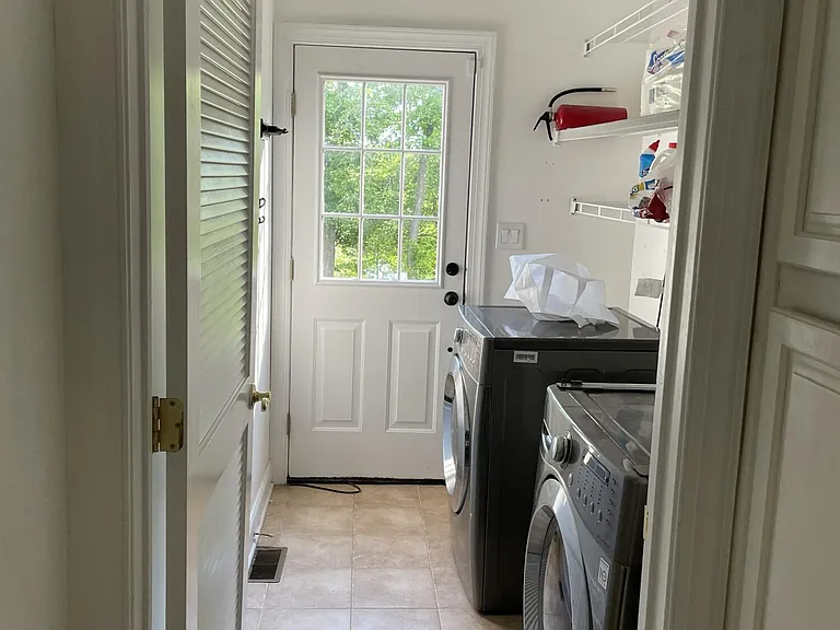 15 Hope Dr — Photo 23