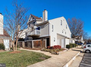 4418 Pembrook Village Dr, Alexandria, VA 22309