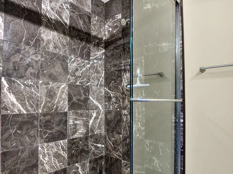 8108 Summer Shores Dr — Photo 20