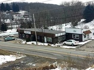 437 Winfield Rd, Cabot, PA 16023