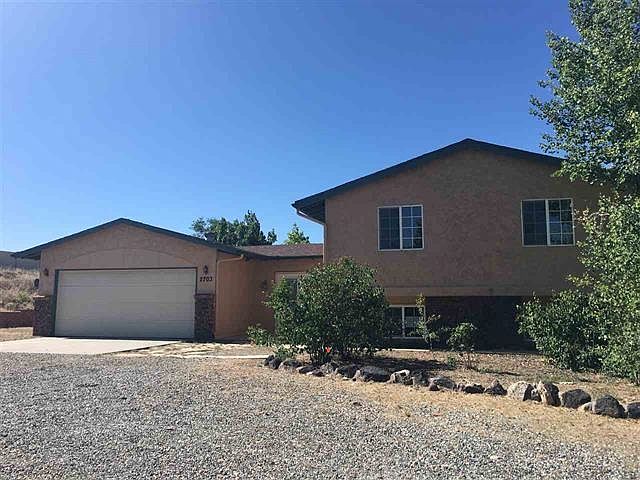 1st image of 2703 Skyline Dr